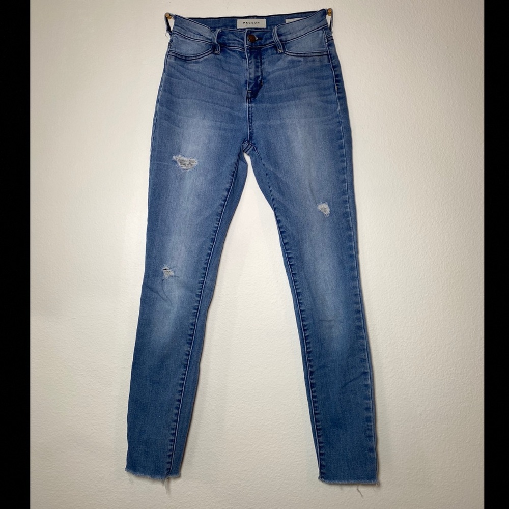 PacSun high-rise small tipped jeans